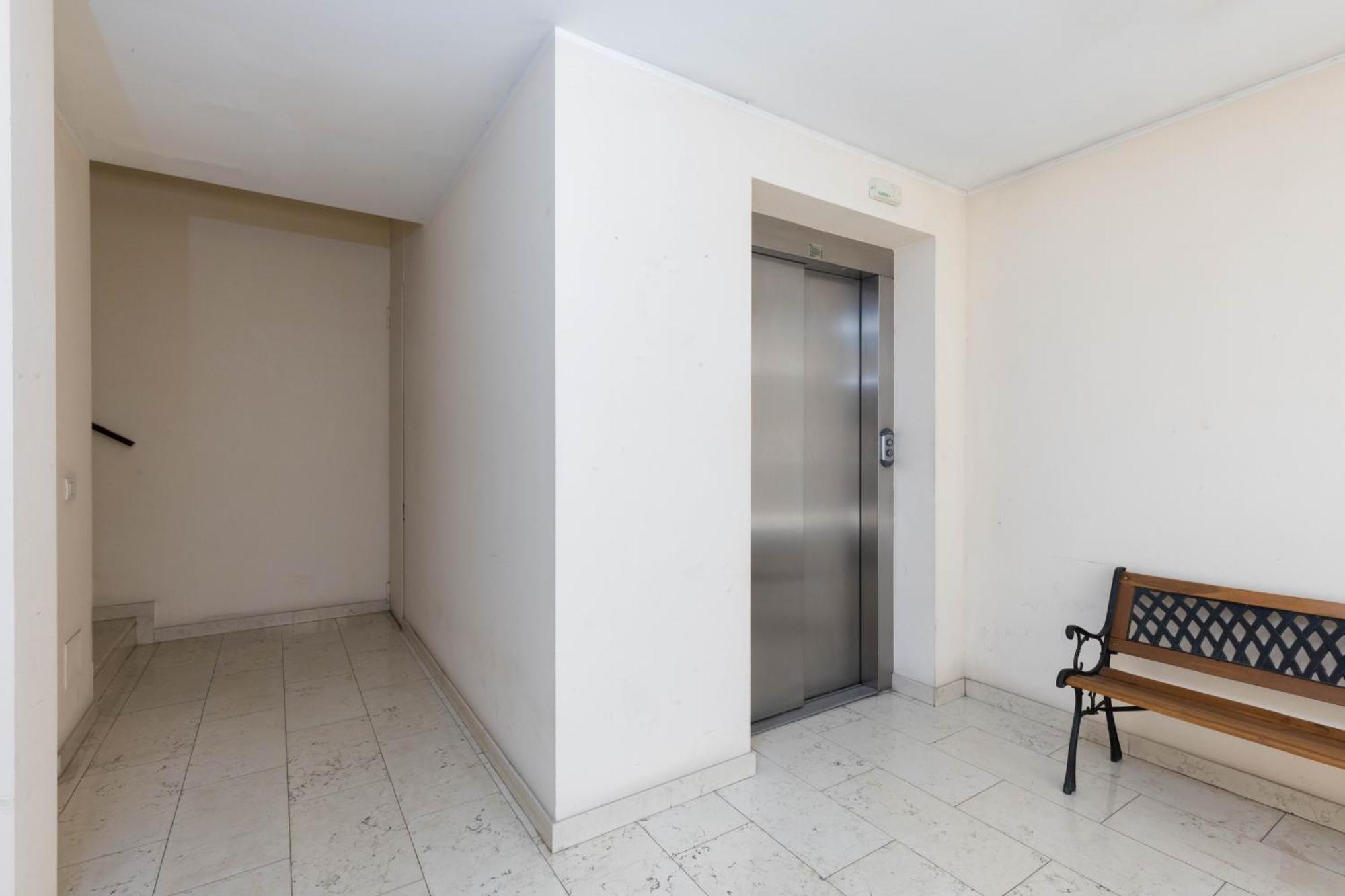 דירות Terrace Milan Con Parcheggio Incluso מראה חיצוני תמונה